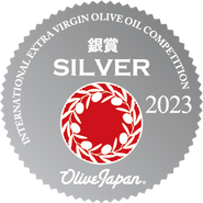Olive Japan international olive oil competition silver medal. Huile d'Olivia. Best Olive Oil in Japan. Best Olive Oil in Osaka. Premium Olive Oil supplier. Premium Olive Oil exporter. Wholesaler
